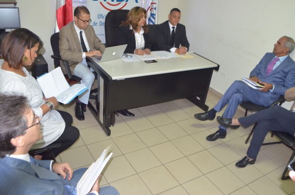 La onda aplaza hasta el próximo martes audiencia por conflicto entre Univisión y Telecable Central