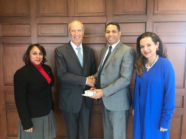 Trajano Santana trata avances de la ONDA con el director general de la OMPI