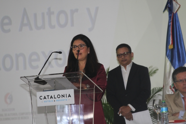 Ejecutiva de la OMPI a apoyar a la Oficina Nacional de Derecho de Autor