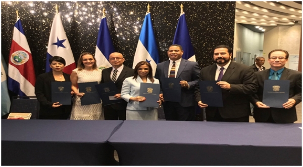 El director de la ONDA viaja a Panamá