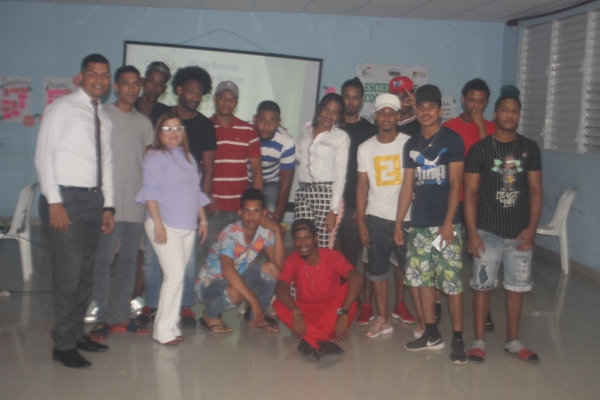 Artistas y compositores resaltan la importancia de registrar sus obras en la ONDA