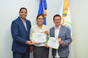 La ONDA dispensa calurosa despedida a expertos de la OMPI visitaron RD en misión oficial