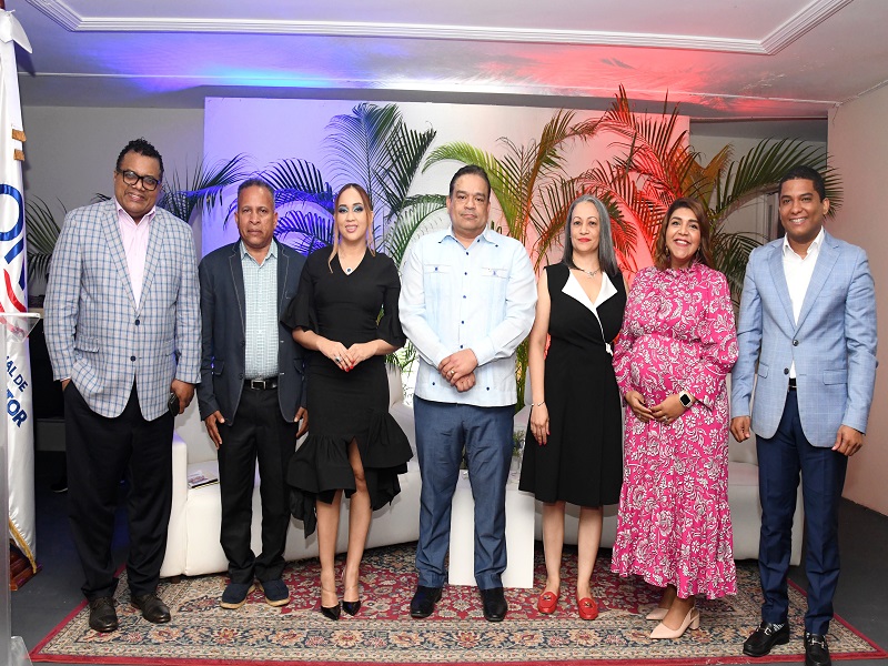 RD estaría registrando millonarias pérdidas por imprevisiones de músicos al firmar contratos con empresas disqueras