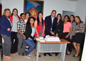 El director de la ONDA dice laboriosidad de empleadas hace crecer esta institución