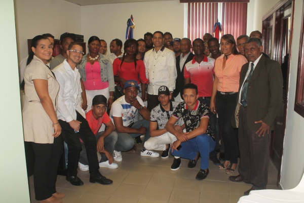 El director de la ONDA felicita a los jóvenes dominicanos en el Día de la Juventud