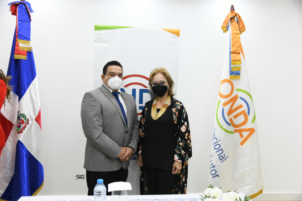 Gonell Cosme sostuvo encuentro con la Embajadora de Asuntos Culturales del MIREX