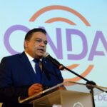 Los 27 primero formadores en derecho de autor graduados en diciembre del 2022.