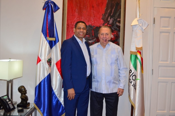 Ministro de Cultura y director de ONDA resaltan importancia de reunión de directores de derecho de autor en el país