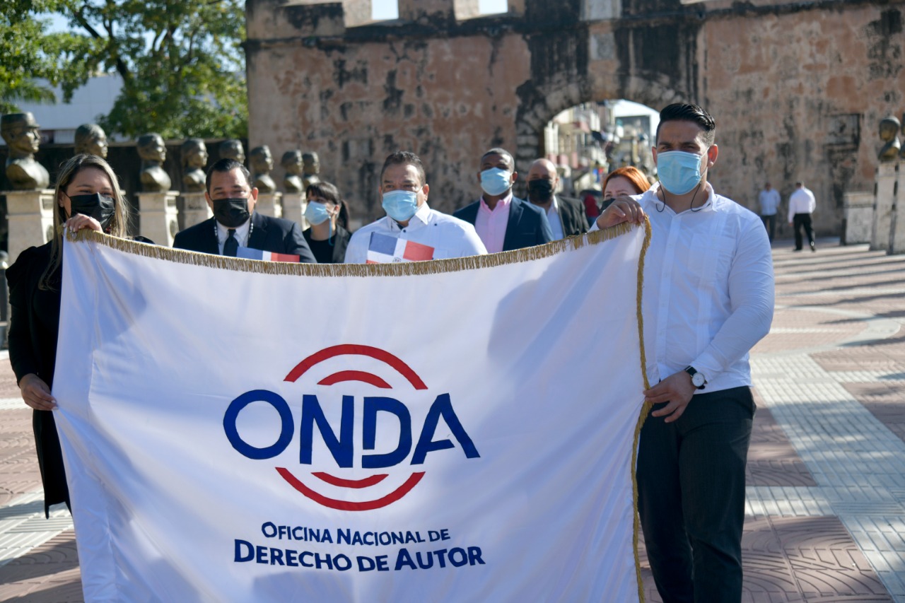 ONDA deposita ofrenda floral con motivo del Mes de la Patria; Gonell Cosme destaca valentía y arrojo de Duarte, Sánchez, Mella y Luperón