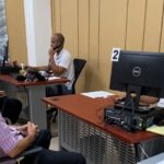 Personal-de-la-ONDA-ofrecen-servicios-a-autores-que-acudieron-a-registrar-sus-obras