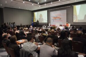 Trajano Santana habla en Colombia sobre el desarrollo del derecho de autor en RD