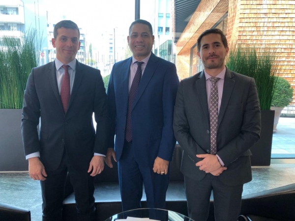 Trajano Santana revisa en Ginebra convenio OMPI-ONDA