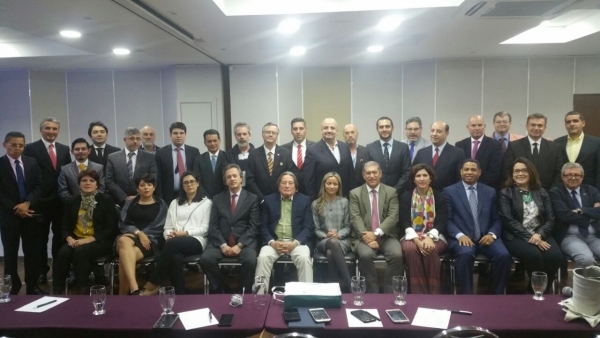 Trajano Santana se reúne en Colombia con directores de oficinas de derecho de autor de América Latina