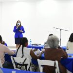 Onda ofrece seminario a artesanos del país; Gonell Cosme les recomienda organizarse y conocer el derecho de autor