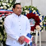 El director de la ONDA encabeza comitiva deposita ofrenda floral en Altar de la Patria