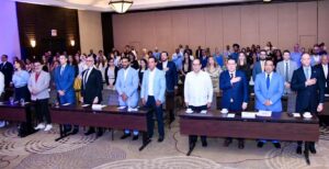 Personalidades asistentes